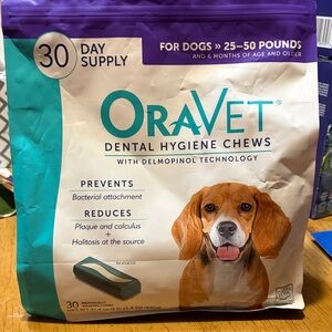 Oravet Dental Hygiene Chews for Dogs - Purple and White Pack 30ct 25-50 pounds